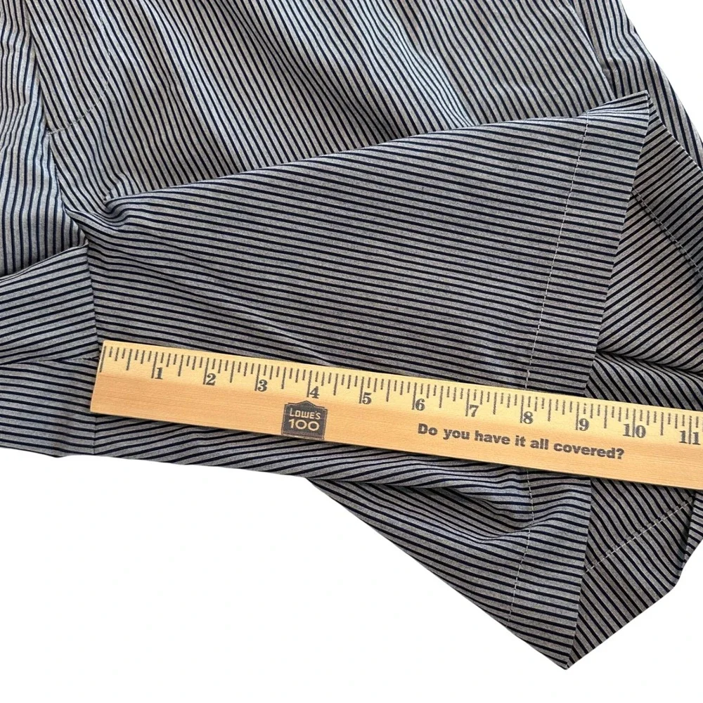 Banana Republic Aiden Chino Shorts Mens 38 Navy Blue Gray Striped Cotton‎ Casual